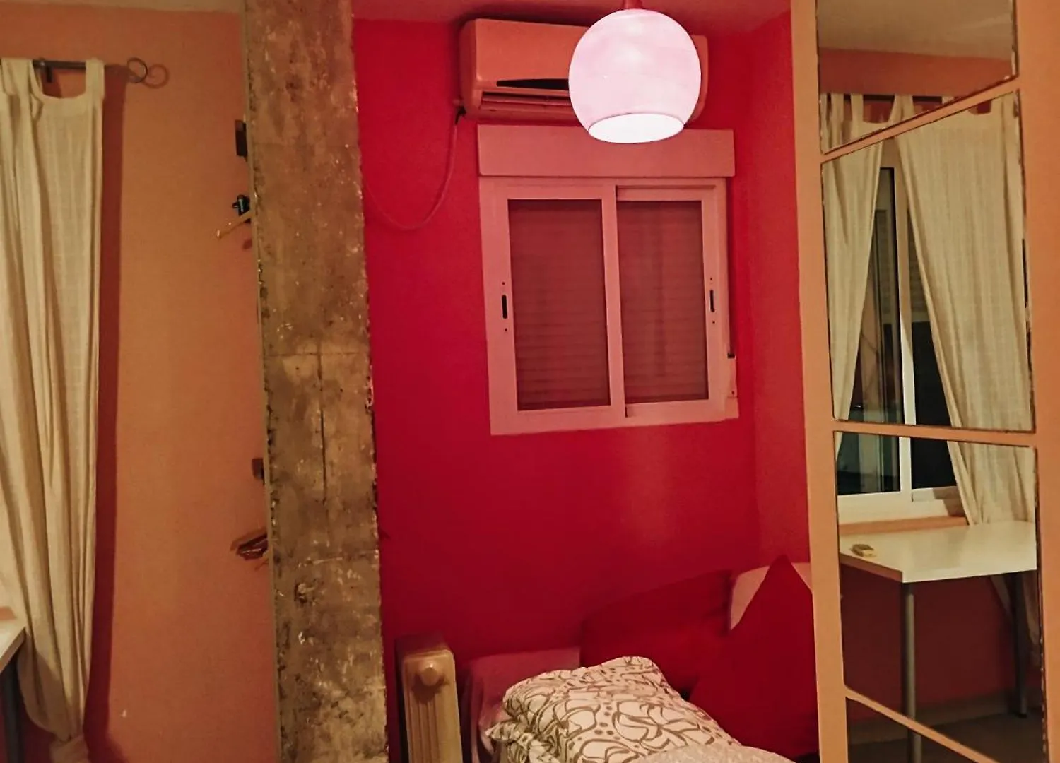 Apartamentos Malaga Centro Hernan Ruiz De 4 A 8 Personas Spain