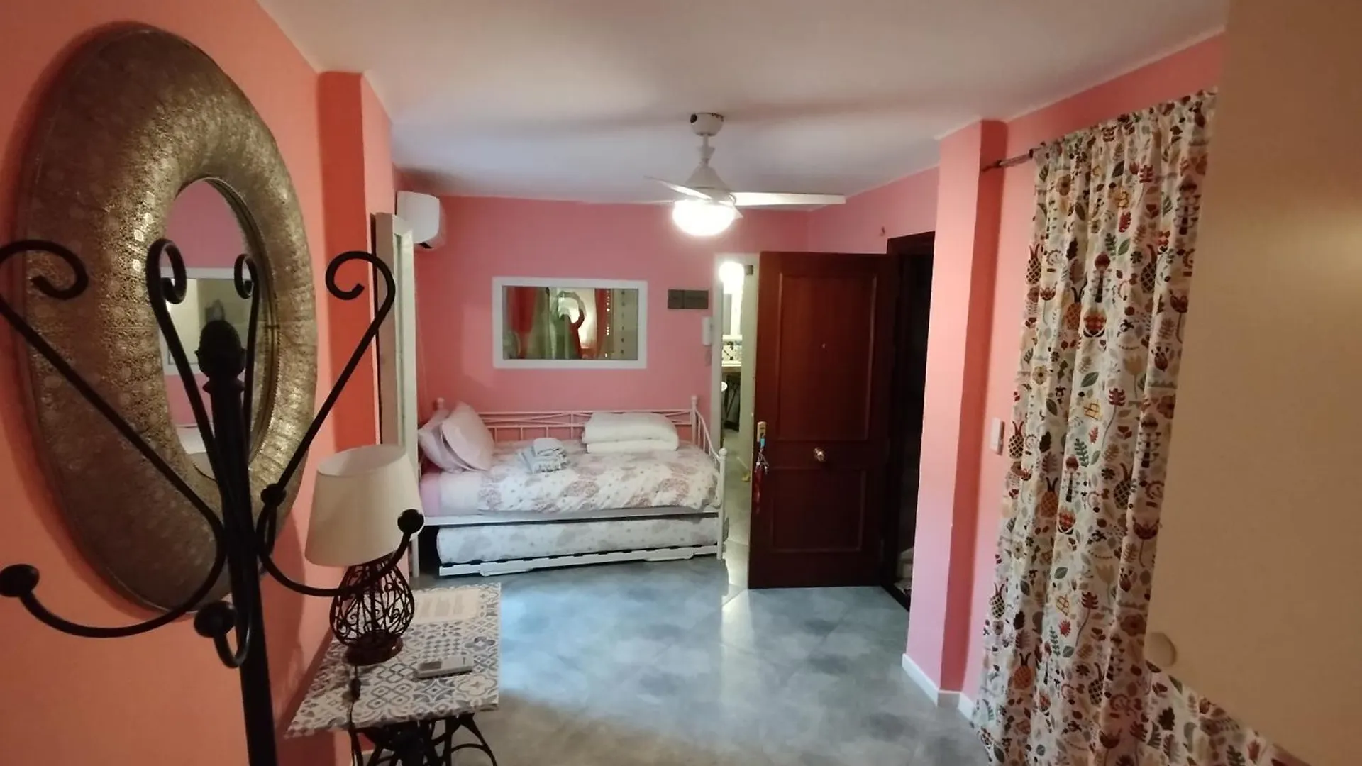 Apartamentos Malaga Centro Hernan Ruiz De 4 A 8 Personas